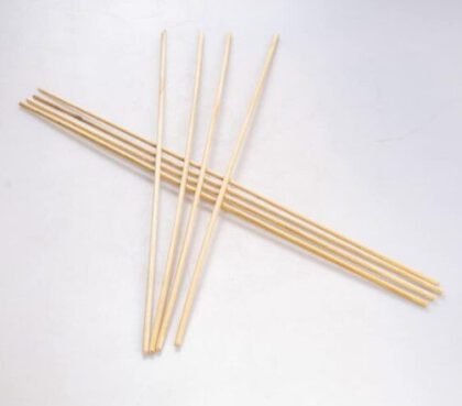 PALO DE MADERA 60CMX4MM DELG APROX 500GR